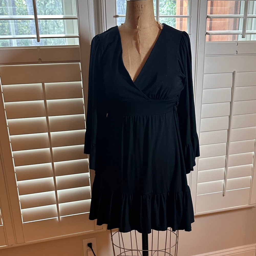 Black Betsey Johnson Flounced Dress nwot  9-12-004